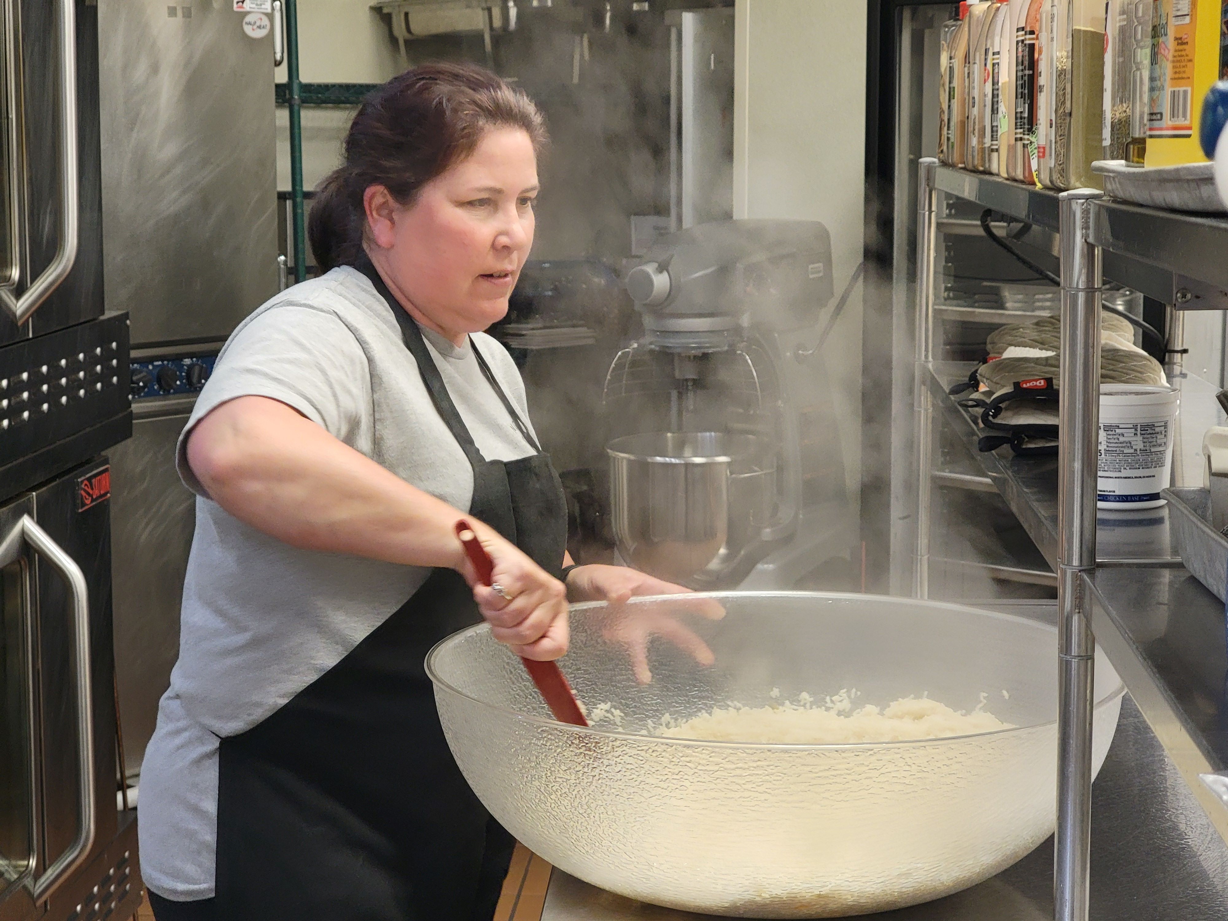 Dallis Wehr's food ministry provides meals for hundreds 